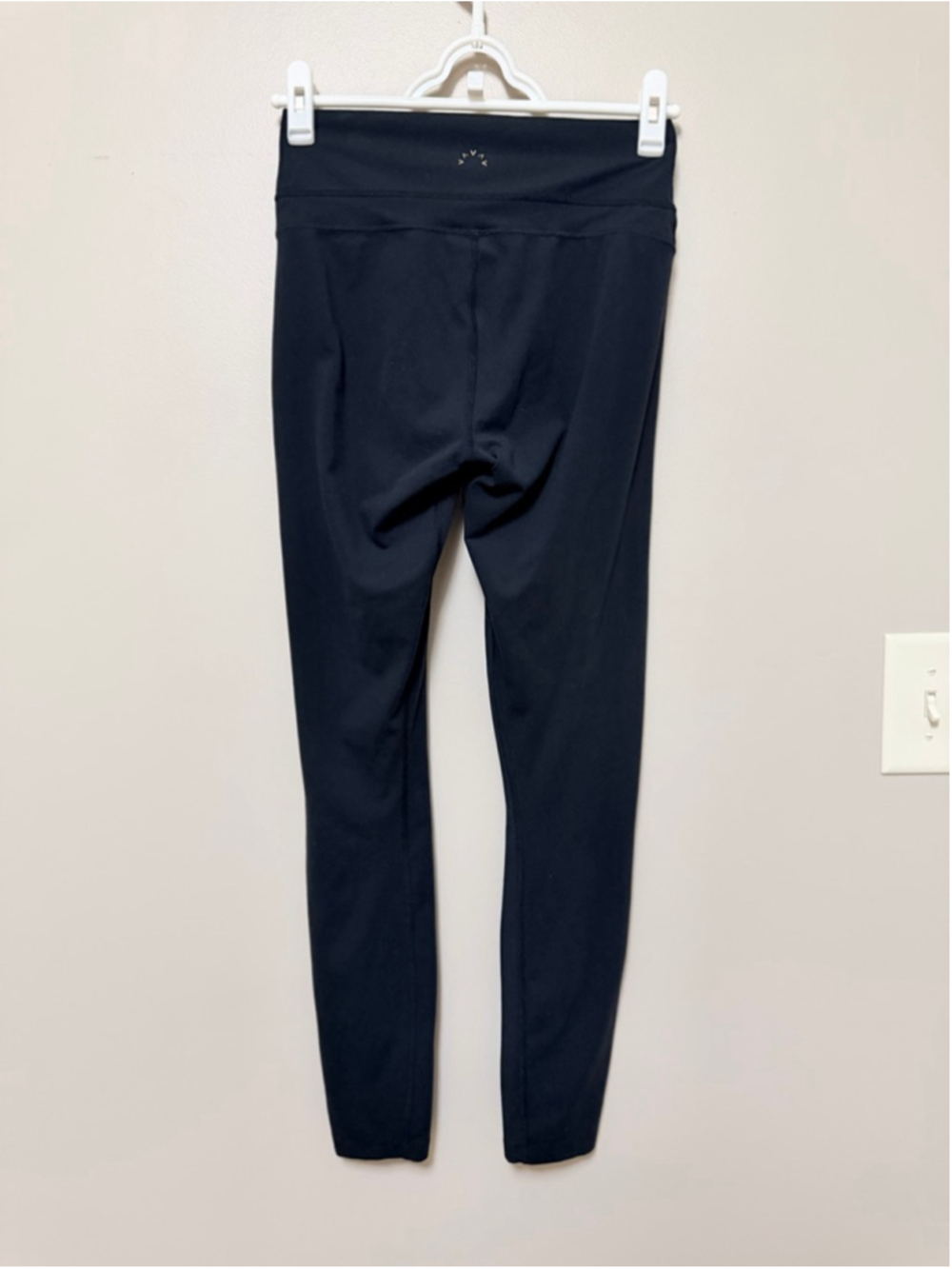Varley Assure Leggings - Picture 6 of 9